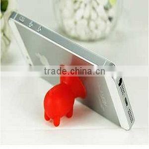 hot sale cute pig handy multifunctional silicone device stand for cellphone ipad
