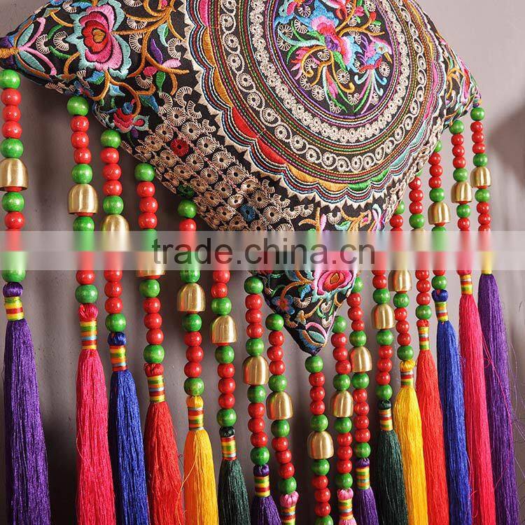2016 new arrival special embroidery pendant Canvas decoration pendant with tassels
