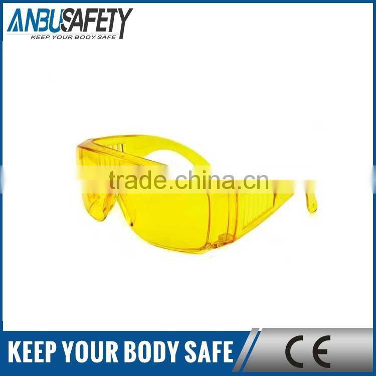 sample free ansi z87.1 safety goggle for lab use