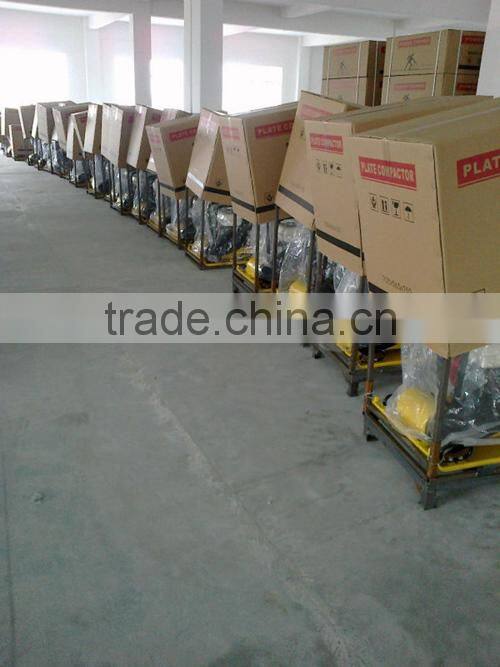 Honda compact vibrator plate PB15 with CE