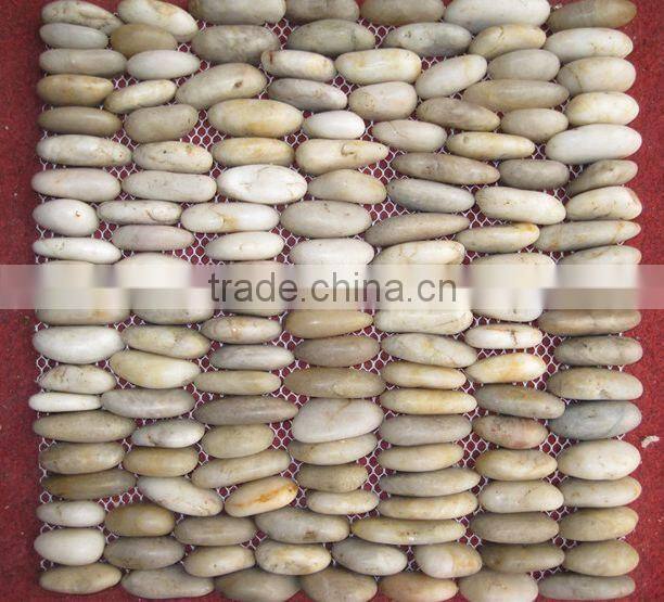 White Medium Standing Pebbles White Pebble Stone For Garden