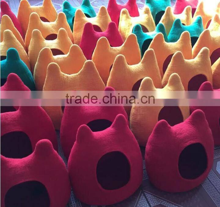 100% wool felt cat pad , cat house , cat cave