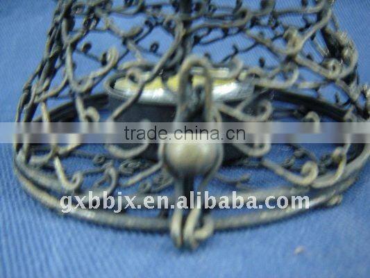 Gold wire tower shaped decorative candle lantern craft