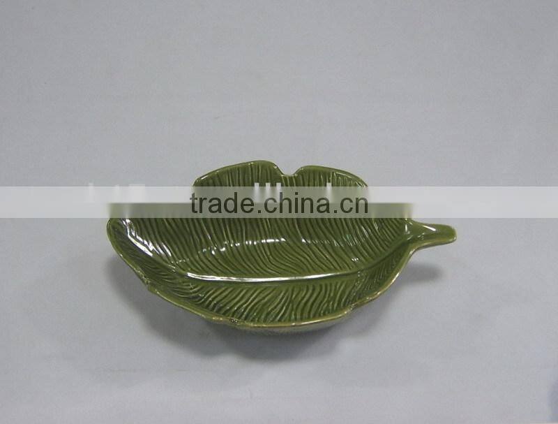 ceramic green leaf shaped fruit plate