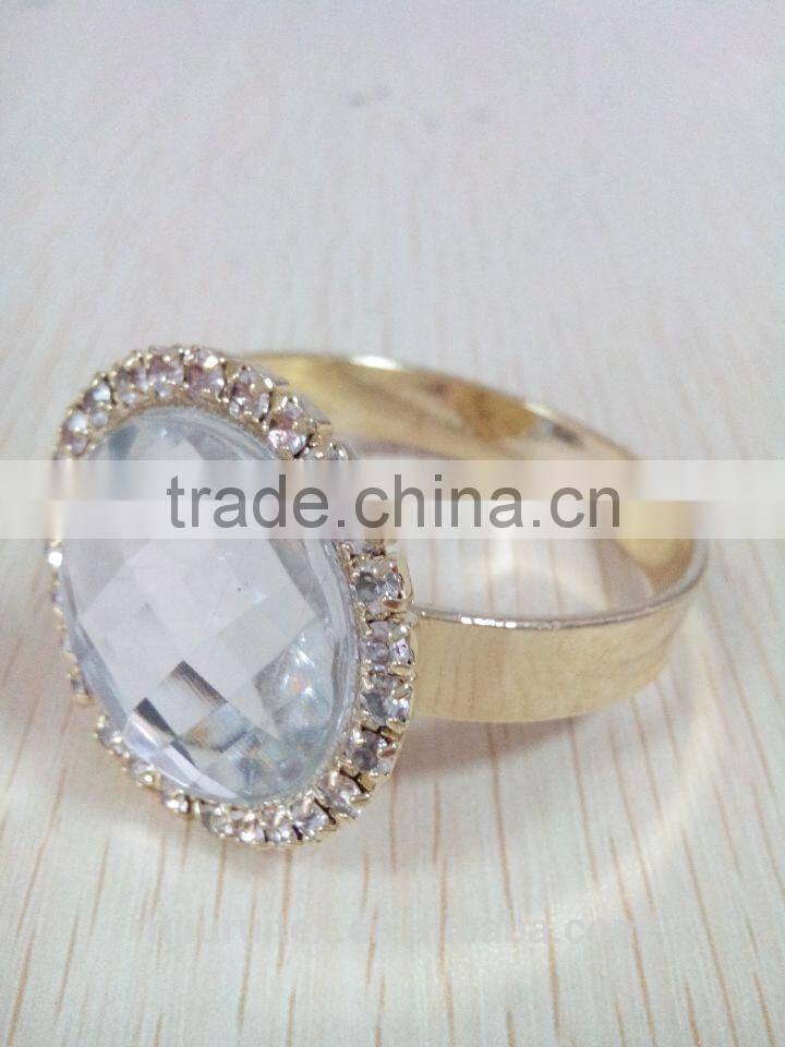 diamond and pearl napkin ring