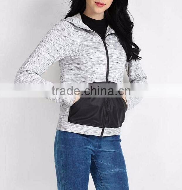 Full face zip hoodie with pocket