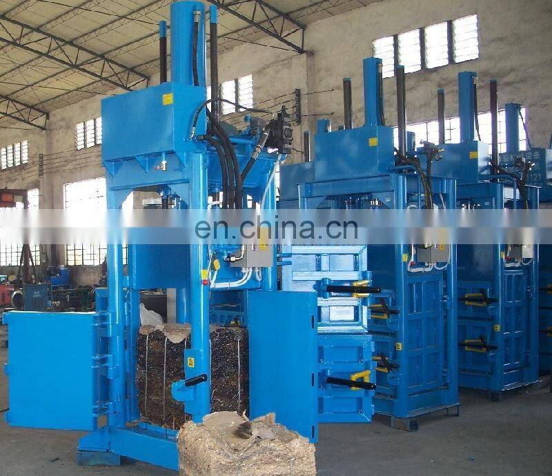 Hot sale waste paper baling machine , waste plastics vertical compress packing machine