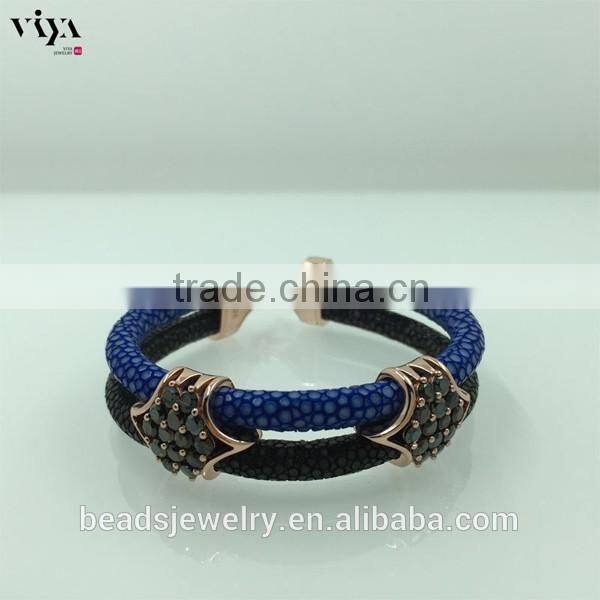 2016 New Arrival Luxury Silver Plated Exotic Genuine White Stingray/ Python Man White Diamond Bracelet For Man