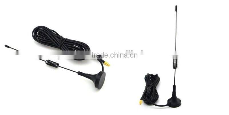 Magnetic 1090mhz antenna with MCX male plug receiving S and ADS-B data from aircraft