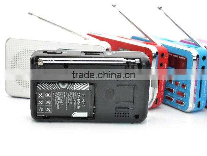 Robot-228 portable card speaker,mini speaker with TF/Micro SD card/USB disks,radio fm