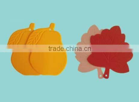 SILICONE POT HOLDER / TRIVET