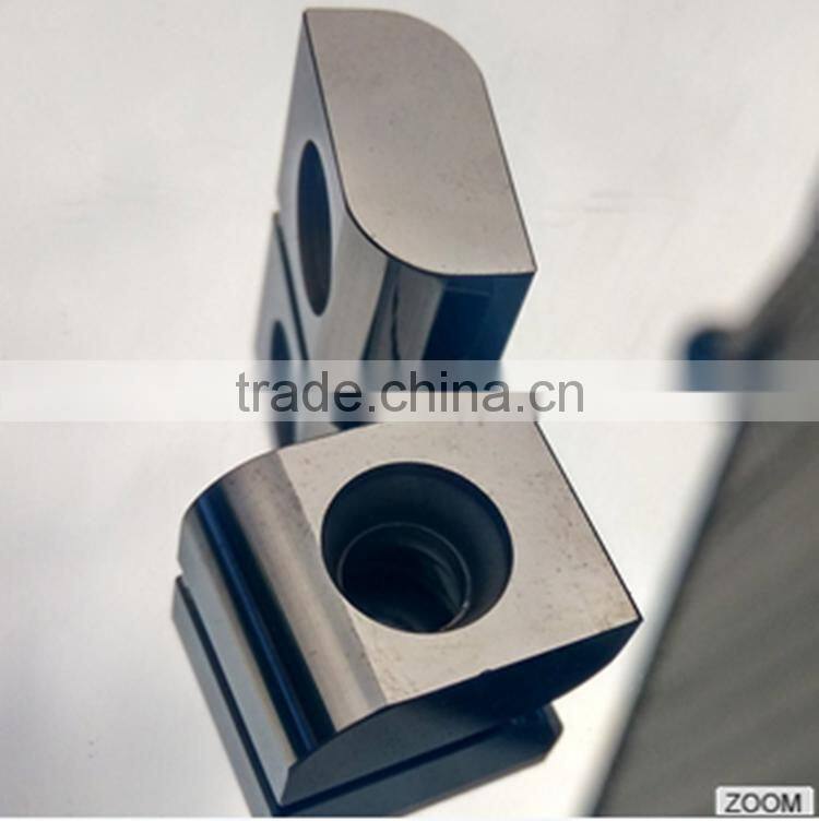 Cemented carbide milling insert/Milling insert for adjustable