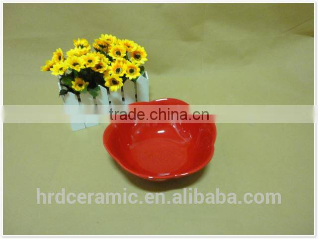 New style the red flower shape ceramic salad bowl