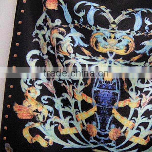 Hot selling ladies high quality pencil polyester printed shiny mini skirt