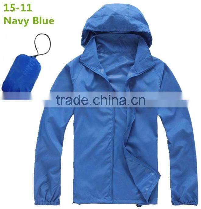 Green Lightweight Hooded Mens Pullover Packable Jacket with bag