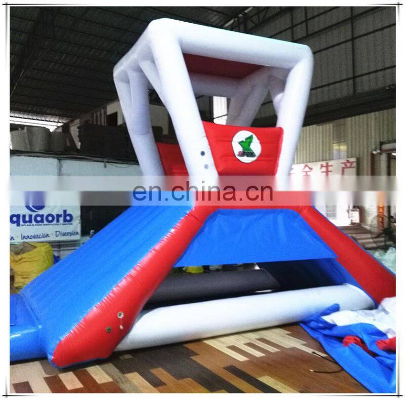 Aqua Park Equipment Aquapark 40m * 35m Plato 0.9mm PVC Inflatable Floating Water Park