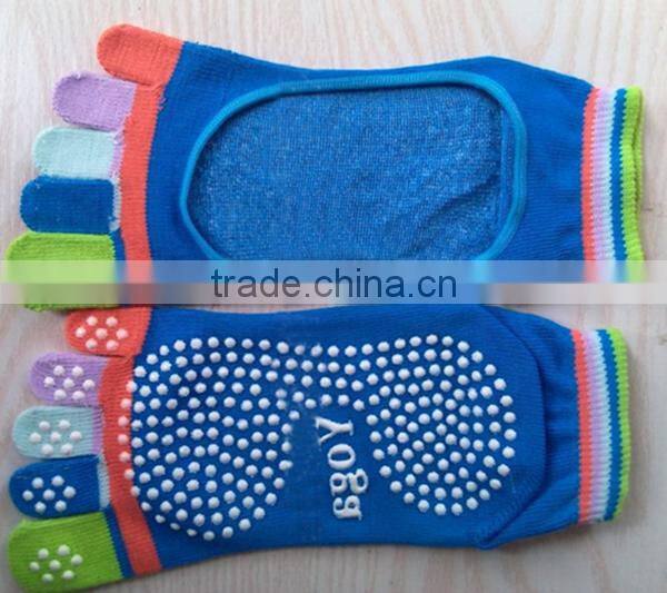 Amazon Supplier Non Slip Full Toe Women Cotton Pilates Strong Grip Non Slid Yoga Socks