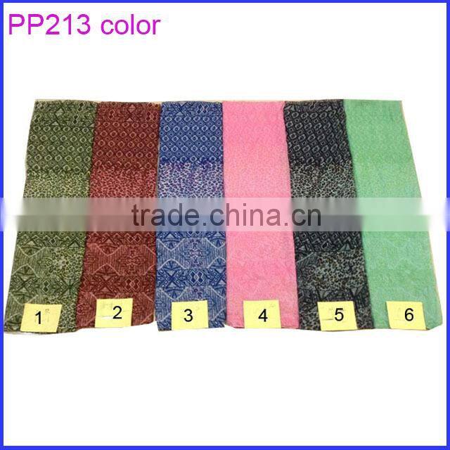 Wholesale geometry printed scarf