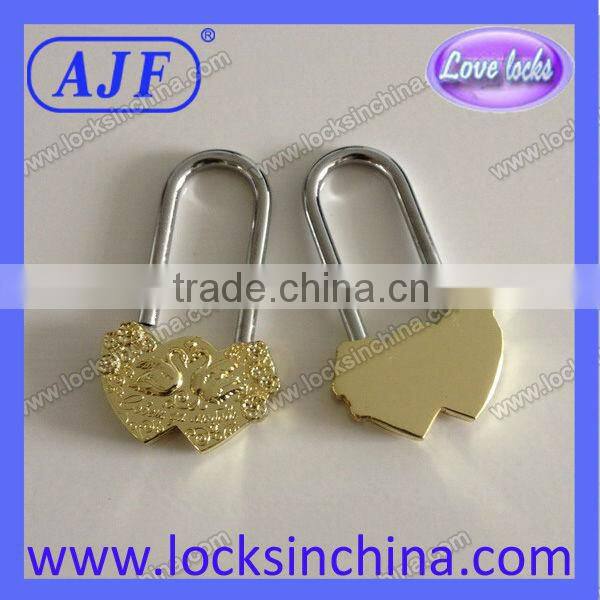 AJF Russian Style Love Heart Padlock with swans for Wedding or Valentine's Day