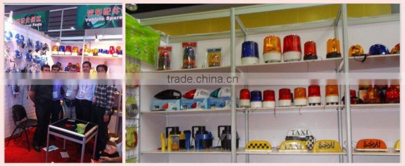 Telescopic Snow Shovel with Brush