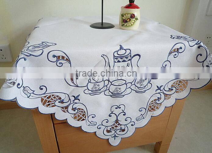 2015 embroidery table cloth factory, 100% polyester table cloth