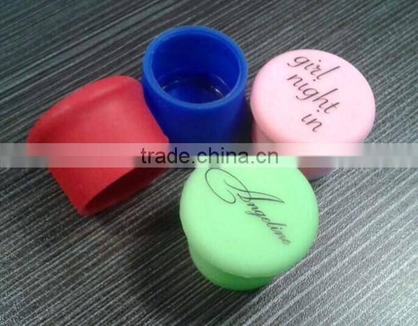 2016 New Design Beer Saver Reusable Silicone Bottle Cap silicone stopper