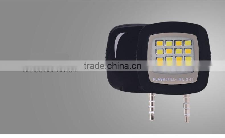 2016 new arrival portable mini selfie flash light Iblazr smartphone flash light for mobile phone iPad Tablet phone