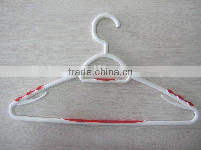 Plastic clothes clip hangers