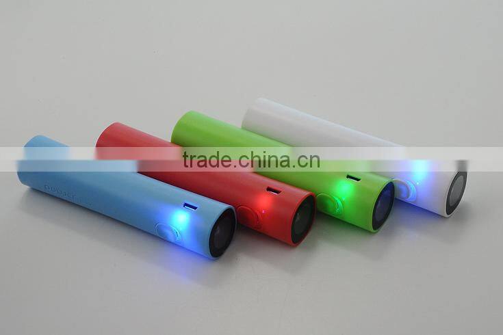 Big Torch Light 2200mah Power Bank Round Slim Shape Power Bank