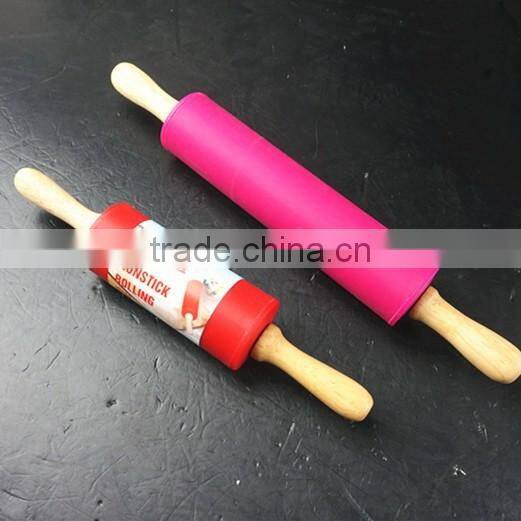 16162 Rolling Pin Non-Stick Silicone Surface Rolling Pin Wooden Rolling Pin Handl