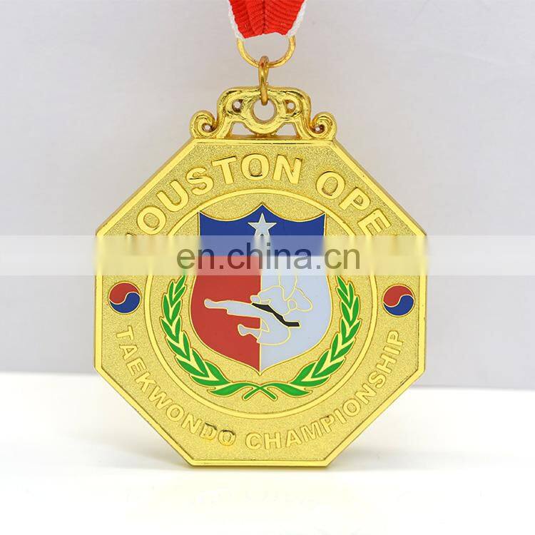 fashionable patterns custom logo leather with metal key chain