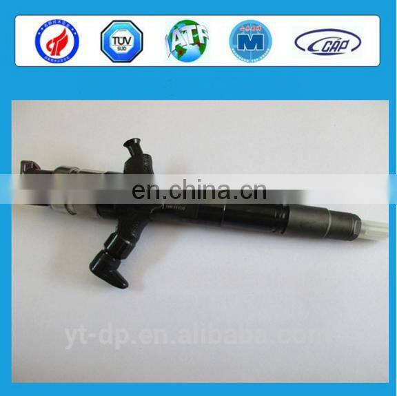 HILUX use Den-so fuel injector 23670-09360