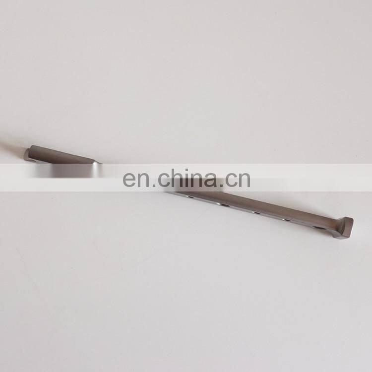 arthroscopy / knee arthroplasty / replacement knee surgery ,Revision Femoral Components