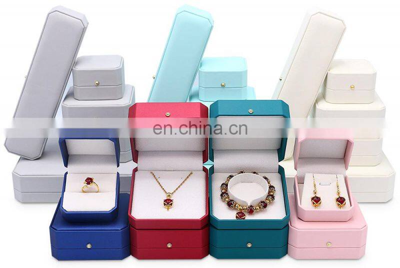 Custom Elegcnt  Octagonal Shape Blue Color  Pu Leather Bangle Box