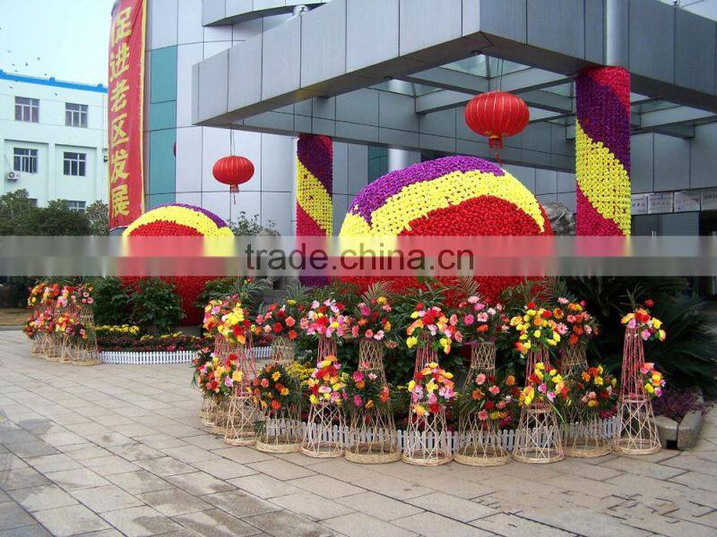 Factory wholesale 12 inch flower kissing ball
