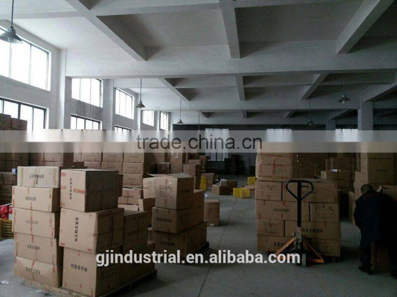 G&J 2015 eco friendly black glass bottle China