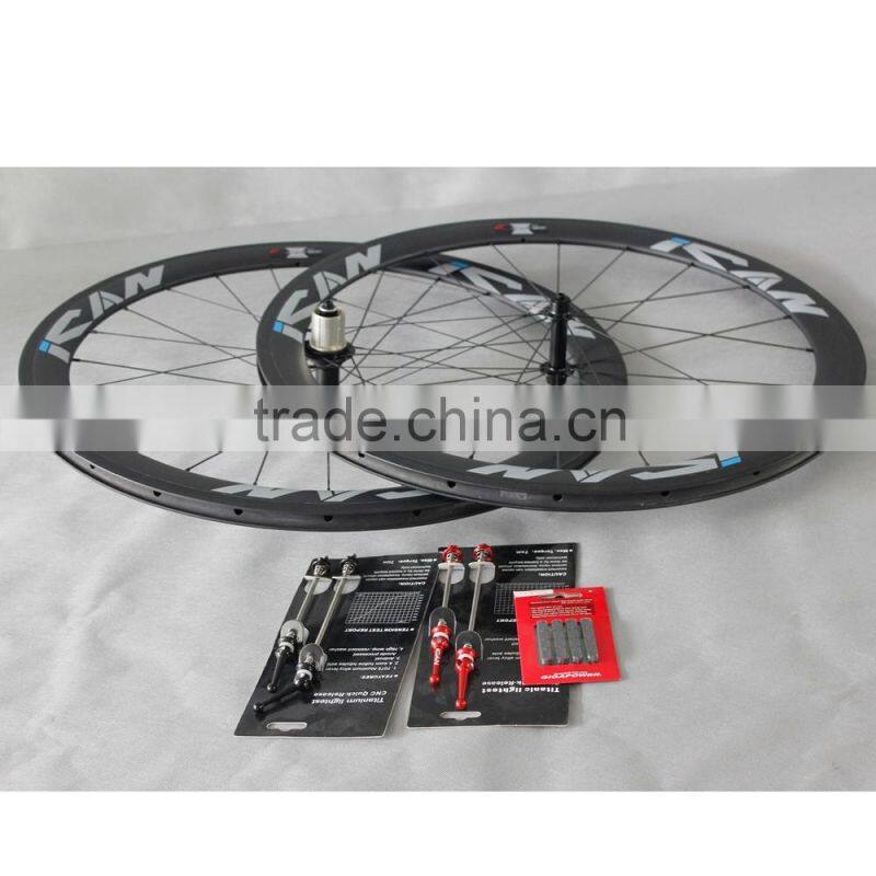 Carbon Light Aero Wheels Road Bike wheelset clincher 50mm for Sale