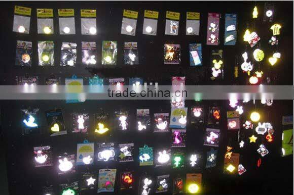 cheap promotion bear reflector keychain