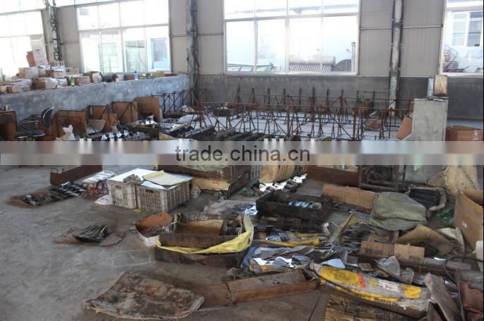 Rubber blade scraper / wooden handle tools