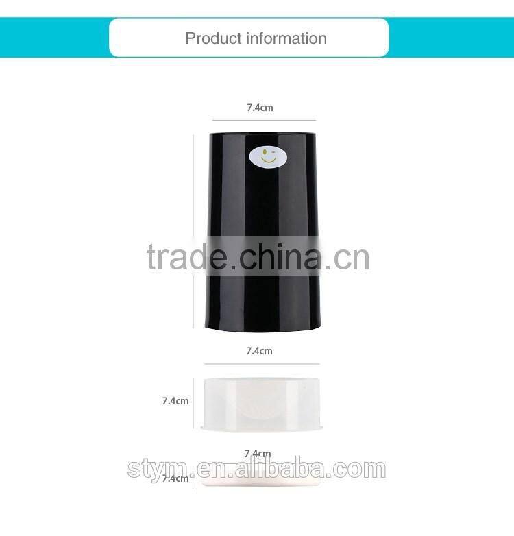 Bathroom sets tooth brush holder