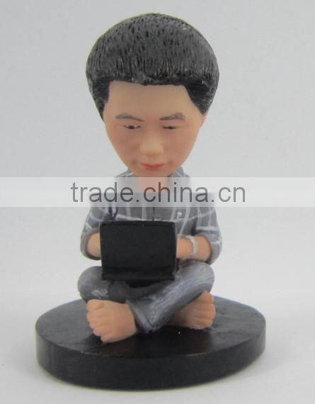 polyresin father's bobble head