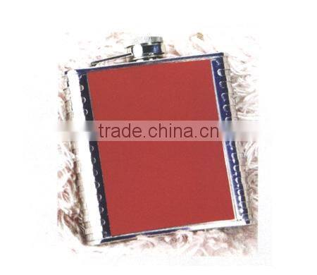 2011 new brand leather hip flask with pu coverd