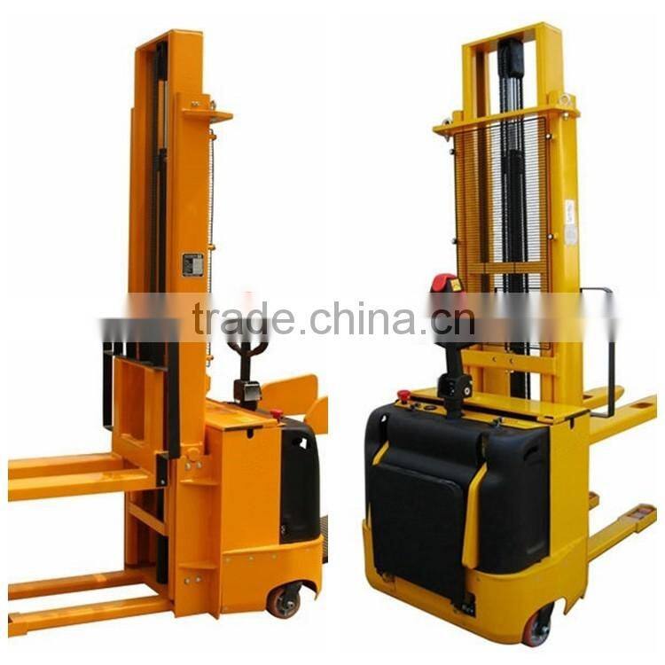 Folding Pedal 2 ton electric pallet stacker