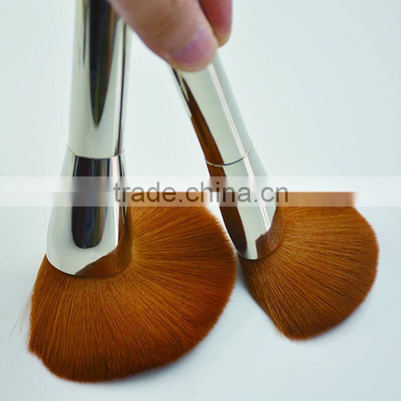 make up brush cleaner