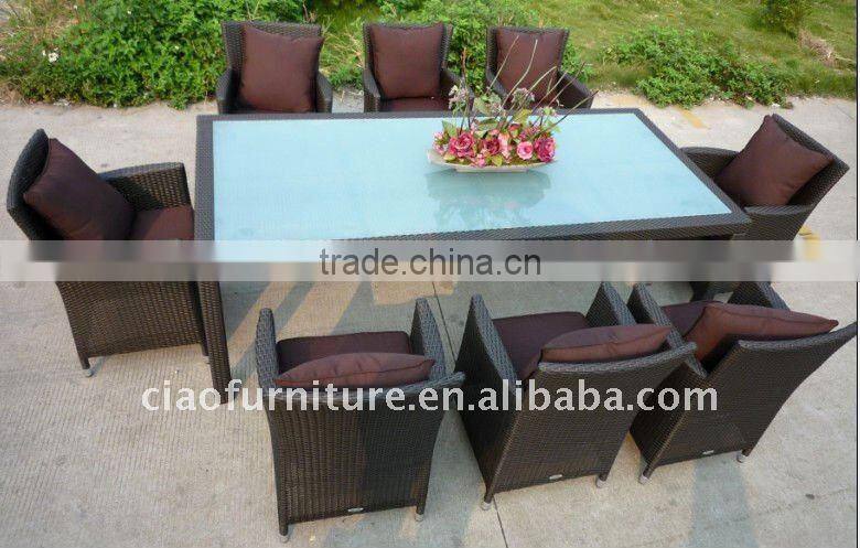 China outdoor resin rattan dining table set