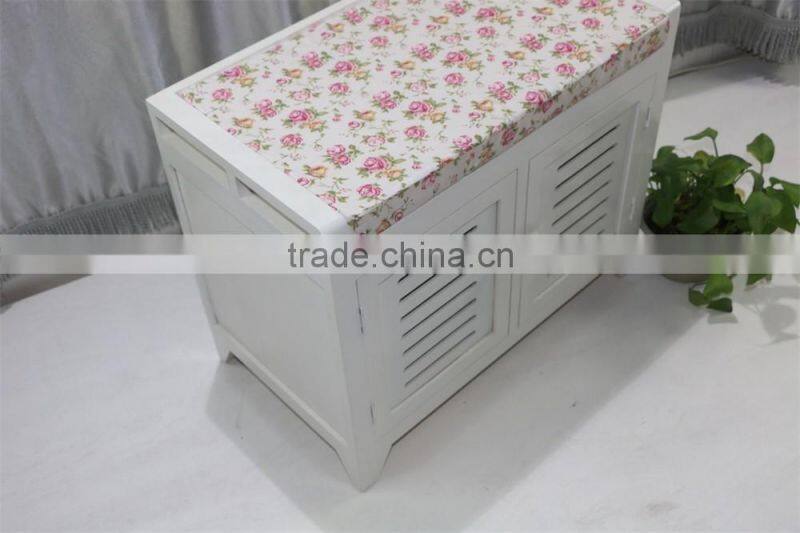 Wooden shoe cabinet with doors