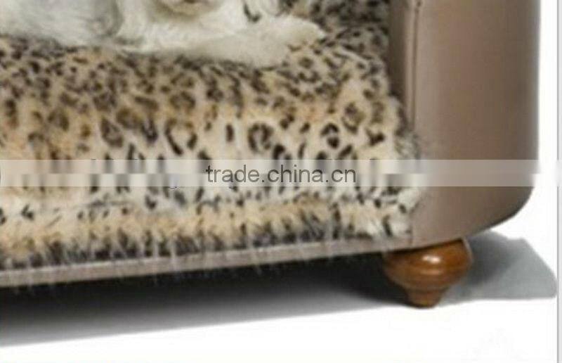 Hollywood Leopard VOGUE Pet Bed /Leopard Print Luxurious and Warm Pet Furniture-BG800005