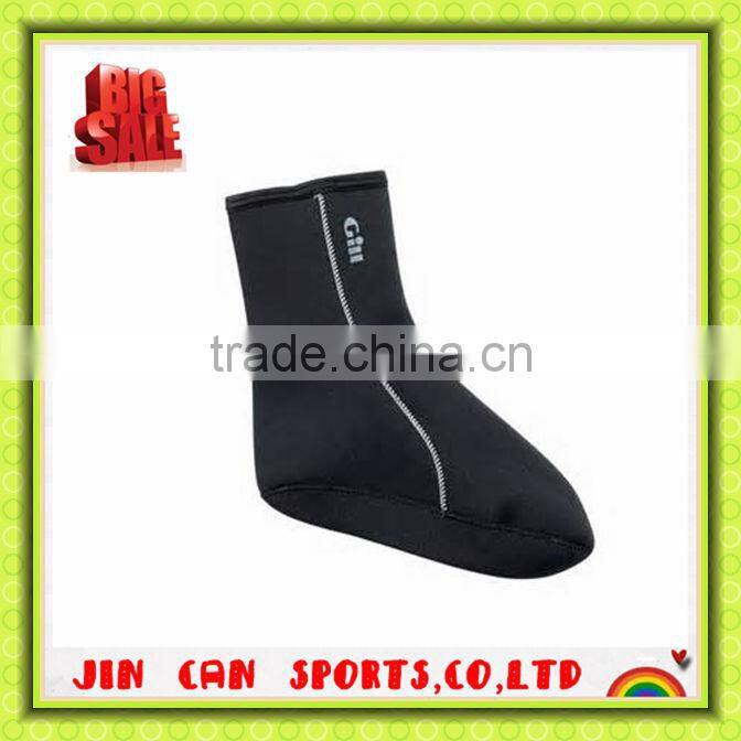 New style top quality nice design neoprene socks making