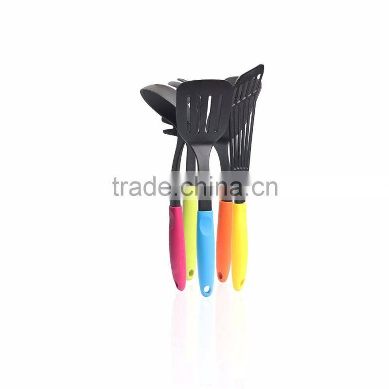 Amazon hot FDA multi color Heat Resistant silicone kitchen utensils,silicone 5-pcs cooking utensils