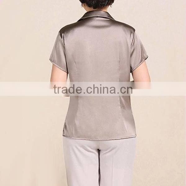 Latest design fashionable short sleeve blouse for middle aged women